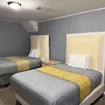 Stylish Remodeled 23 Large Beds Near Elvis Presley
